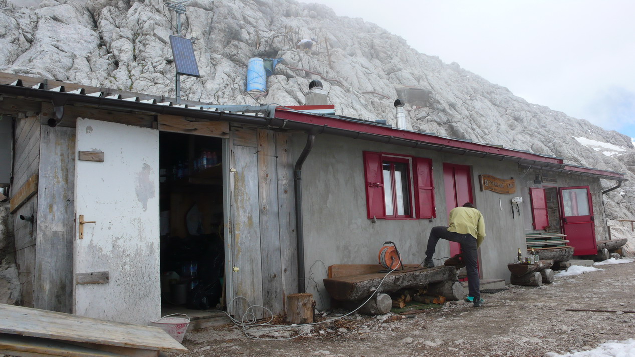 Rifugi e Bivacchi d''Italia.......